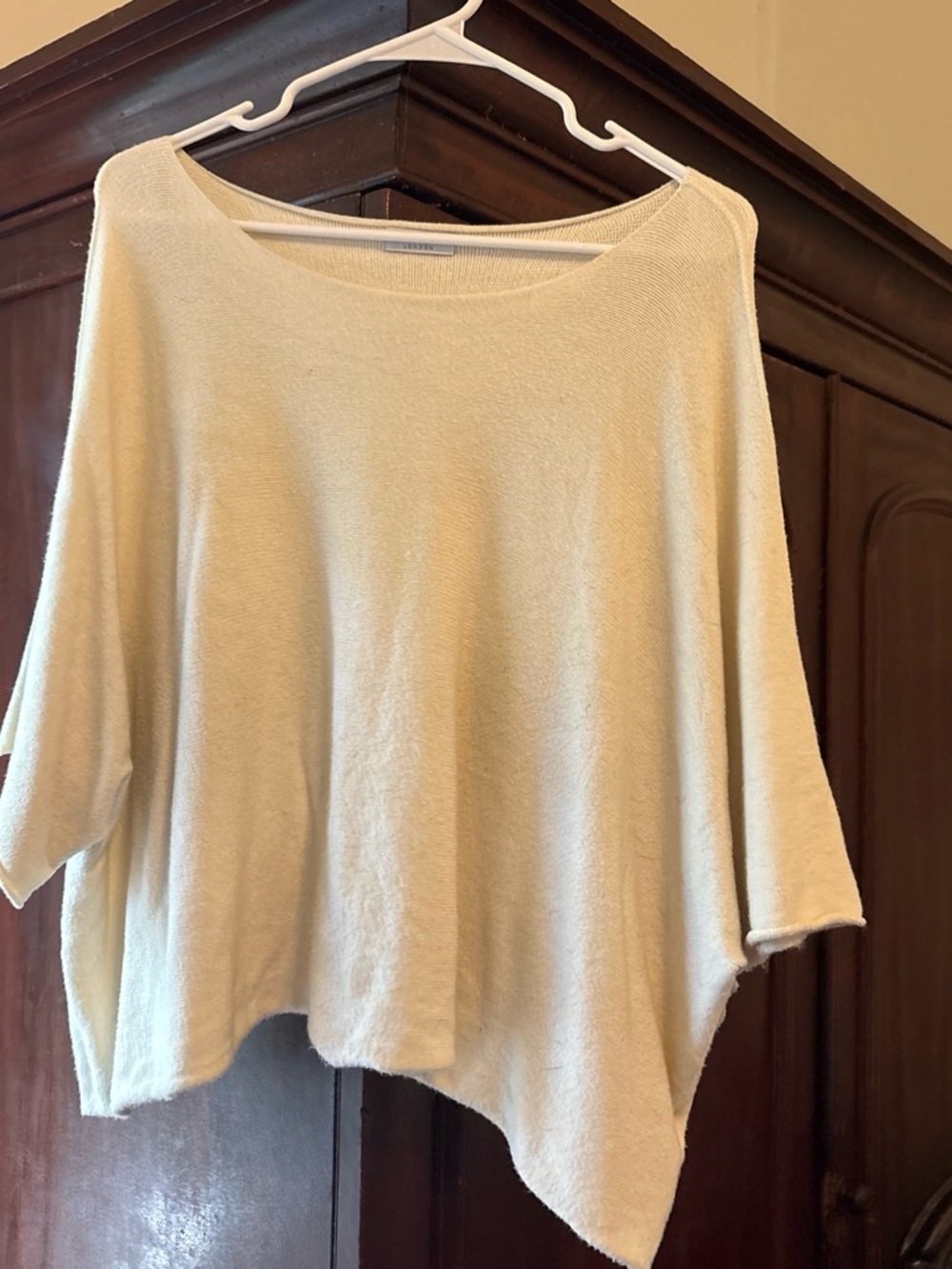 Relaxed Boatneck Pullover Top in Cream